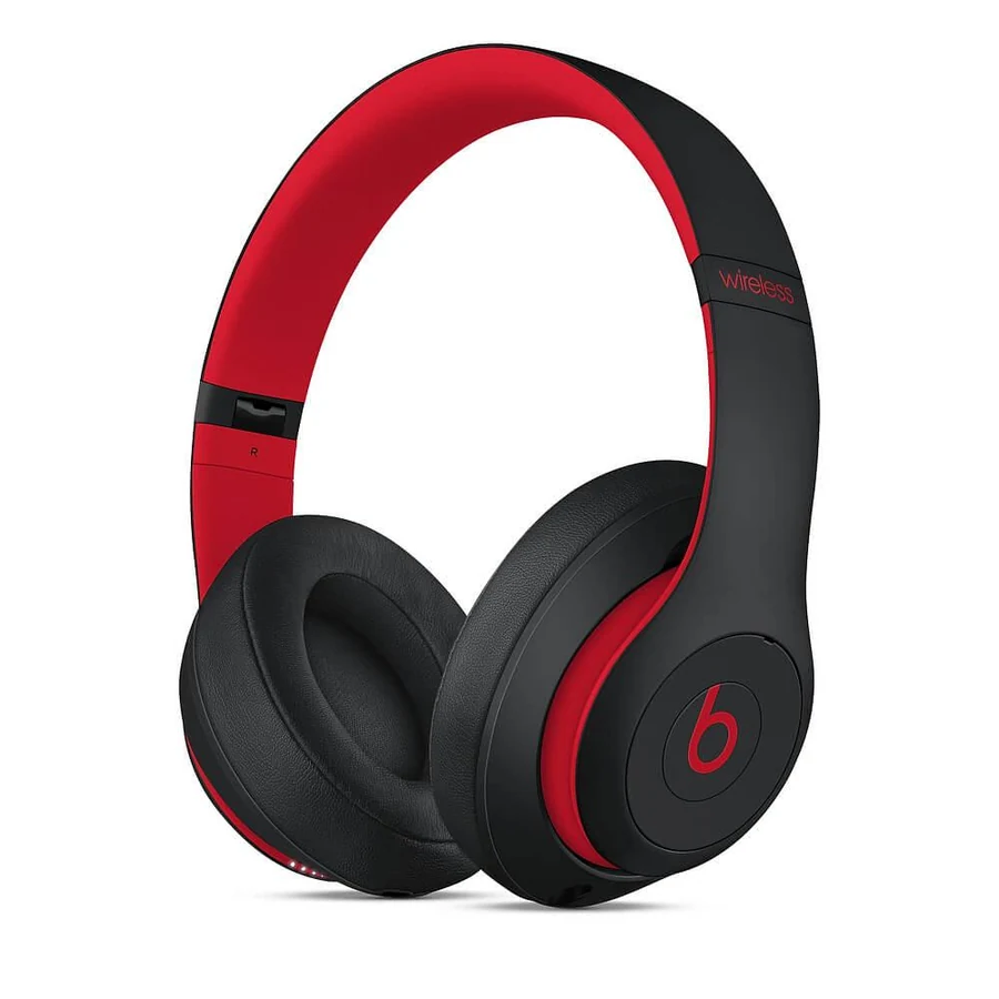 Beats Studio3 Headphone Bluetooth with microphone - Black/Red