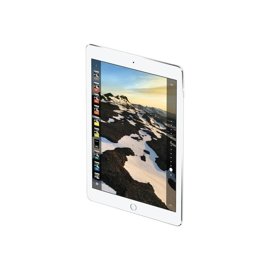 iPad Pro · 2016 · 9.7-inch · Gold · Image 5