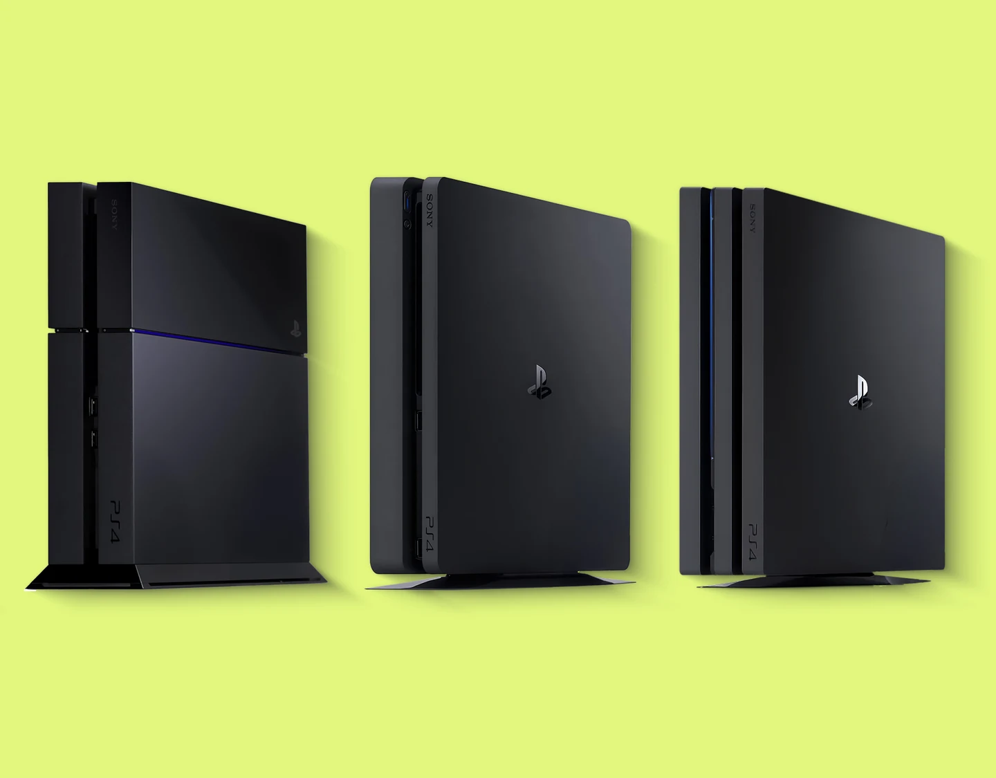 Original PS4, PS4 Slim, and PS4 Pro shown side by side for size comparison with labeled dimensions for each console.