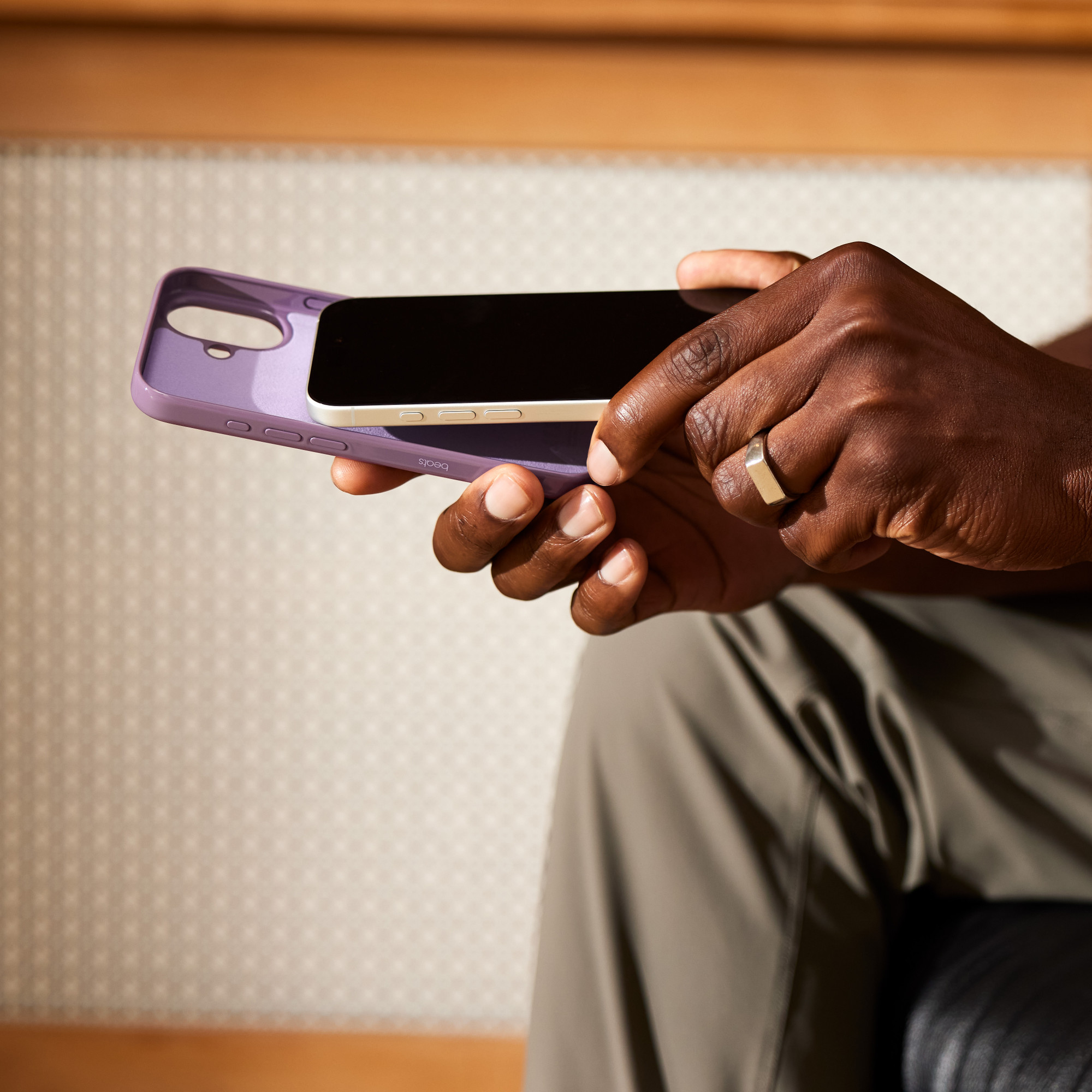 Beats iPhone 16 Plus Case with MagSafe — Sunset Purple