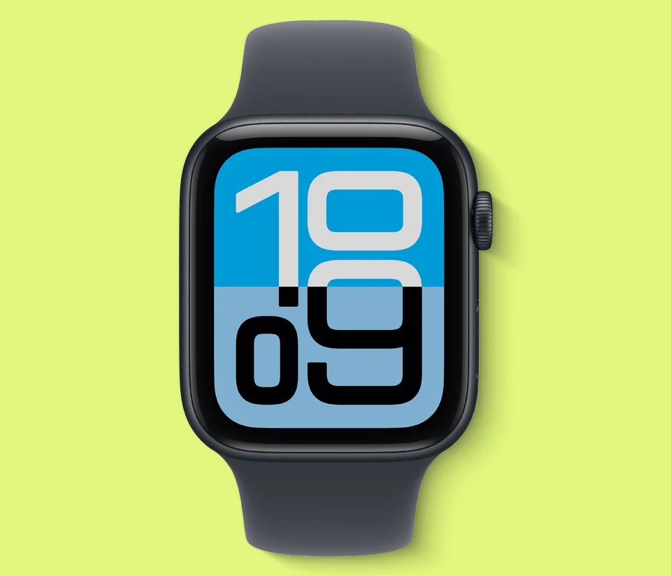A flat view of the front of the Apple Watch SE 3 in Midnight.